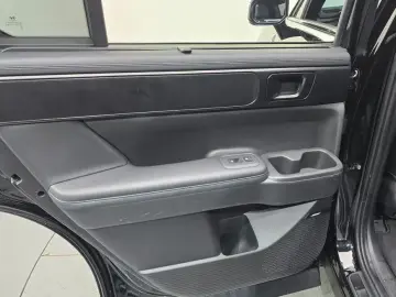 2023 Hyundai Santa Fe с пробегом 80 755 км