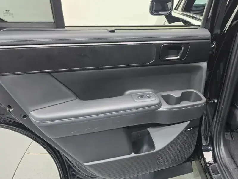 2023 Hyundai Santa Fe с пробегом 80 755 км
