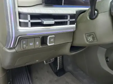 2024 Hyundai Santa Fe с пробегом 33 990 км