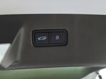 2024 Hyundai Santa Fe с пробегом 33 990 км