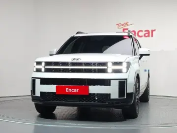2025 Hyundai Santa Fe с пробегом 9 221 км