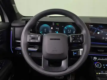 2025 Hyundai Santa Fe с пробегом 9 221 км
