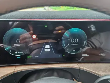 2024 Hyundai Santa Fe с пробегом 37 095 км