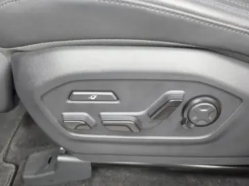 2025 Hyundai Santa Fe с пробегом 9 221 км