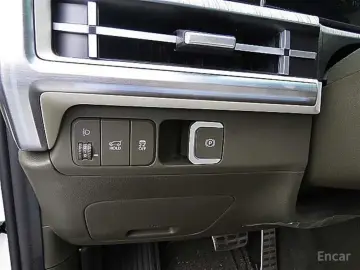 2024 Hyundai Santa Fe с пробегом 7 573 км