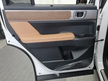 2023 Hyundai Santa Fe с пробегом 24 657 км