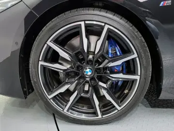 2024 BMW 8 серии с пробегом 52 759 км