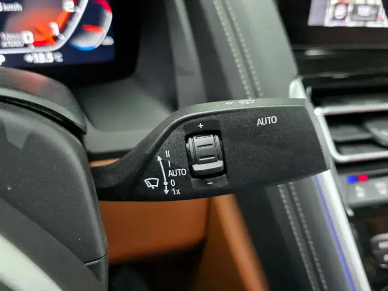 2024 BMW 8 серии с пробегом 52 759 км