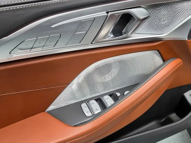 2024 BMW 8 серии с пробегом 52 759 км