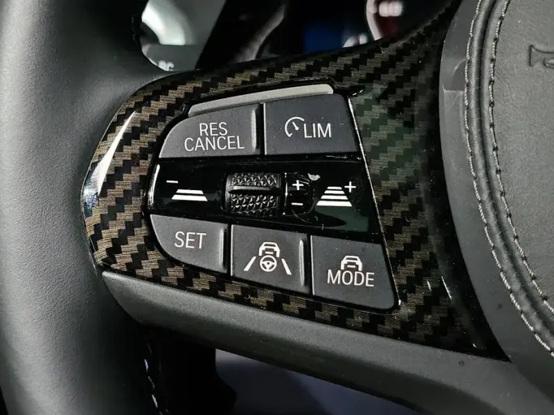 2024 BMW 8 серии с пробегом 24 519 км