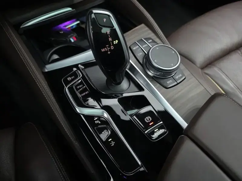 2021 BMW 6 серии с пробегом 103 813 км