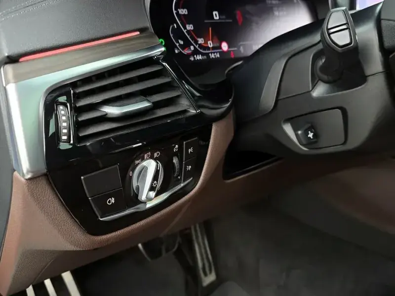 2020 BMW 6 серии с пробегом 106 616 км