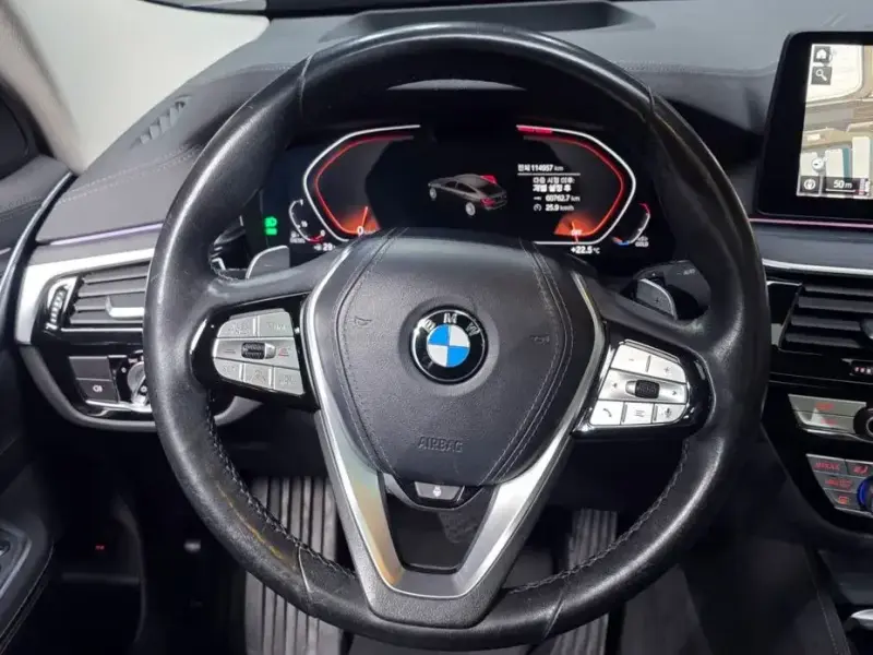 2020 BMW 6 серии с пробегом 114 957 км