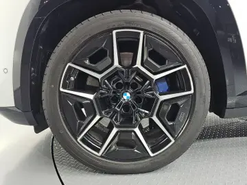 2023 BMW XM с пробегом 30 218 км