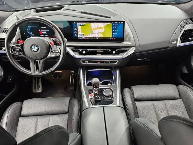 2023 BMW XM с пробегом 30 218 км