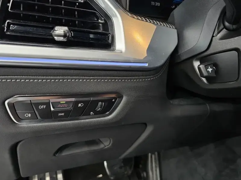2023 BMW XM с пробегом 30 218 км
