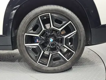 2023 BMW XM с пробегом 30 218 км