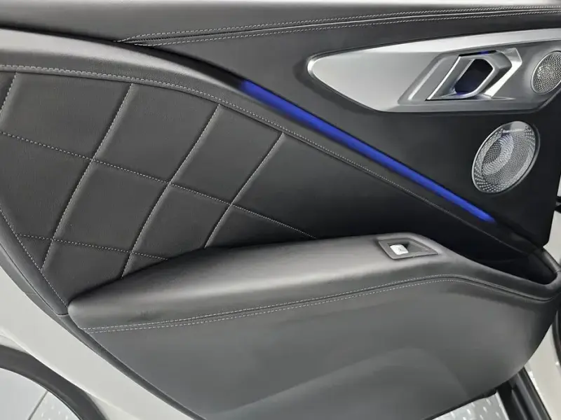 2023 BMW XM с пробегом 30 218 км