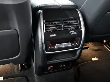 2023 BMW XM с пробегом 30 218 км