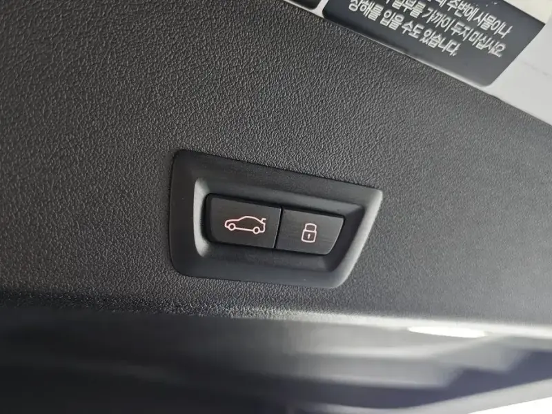 2023 BMW XM с пробегом 30 218 км
