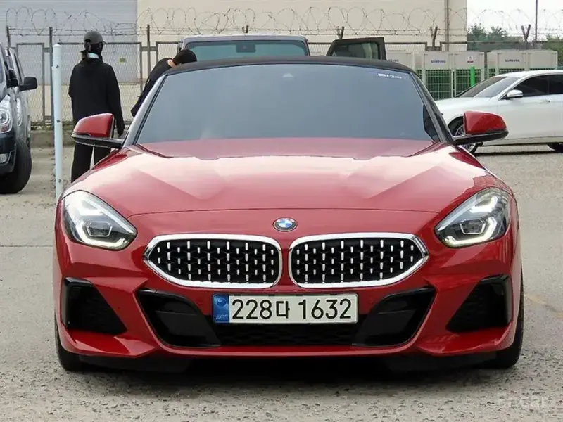 2021 BMW Z4 с пробегом 18 000 км