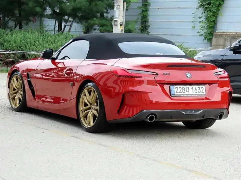 2021 BMW Z4 с пробегом 18 000 км