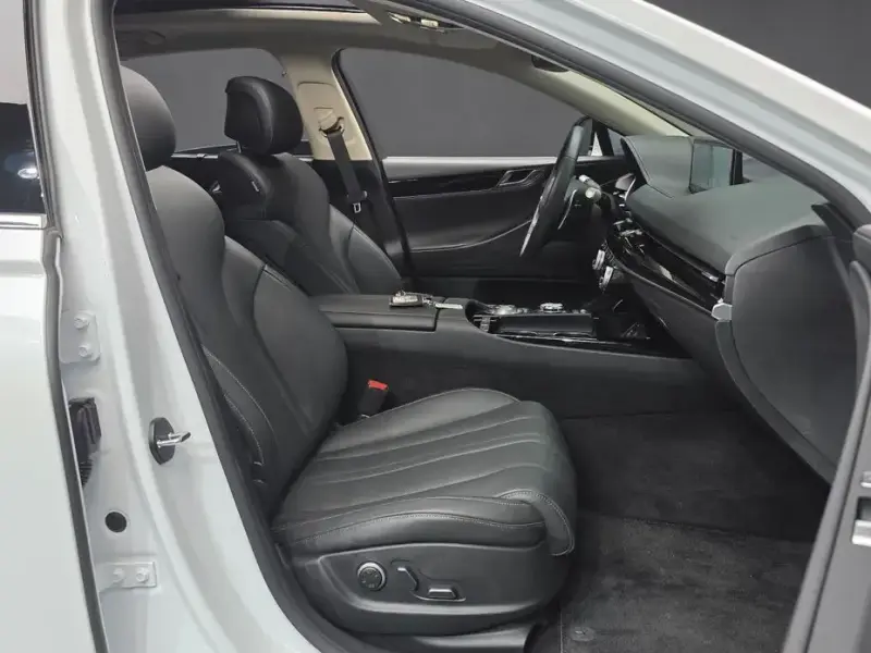 2023 Genesis G80 с пробегом 16 061 км