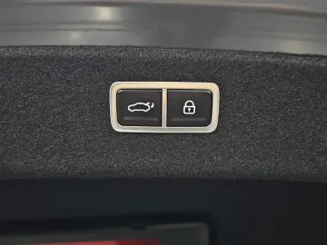 2023 Genesis G80 с пробегом 26 649 км
