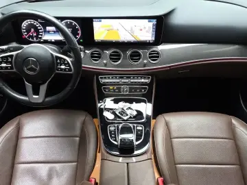 2020 Mercedes-Benz E-Класс с пробегом 182 005 км