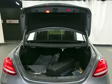 2019 Mercedes-Benz E-Класс с пробегом 115 320 км