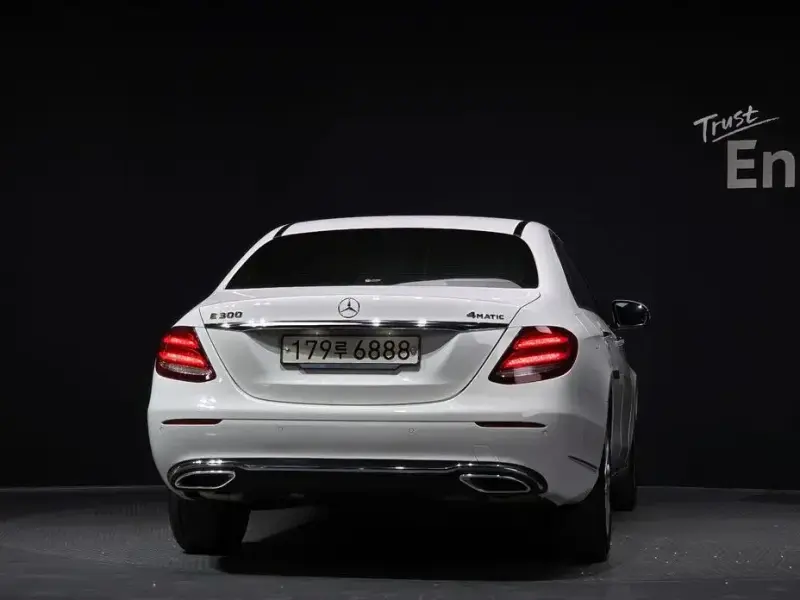 2020 Mercedes-Benz E-Класс с пробегом 67 842 км