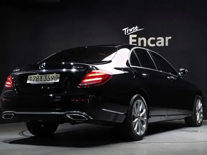 2020 Mercedes-Benz E-Класс с пробегом 103 958 км