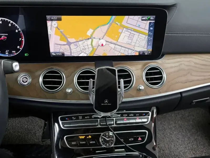 2020 Mercedes-Benz E-Класс с пробегом 67 842 км