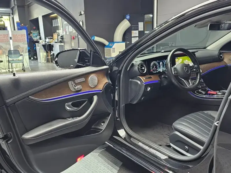 2020 Mercedes-Benz E-Класс с пробегом 103 958 км