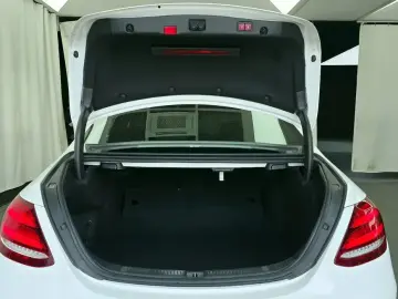 2020 Mercedes-Benz E-Класс с пробегом 67 842 км