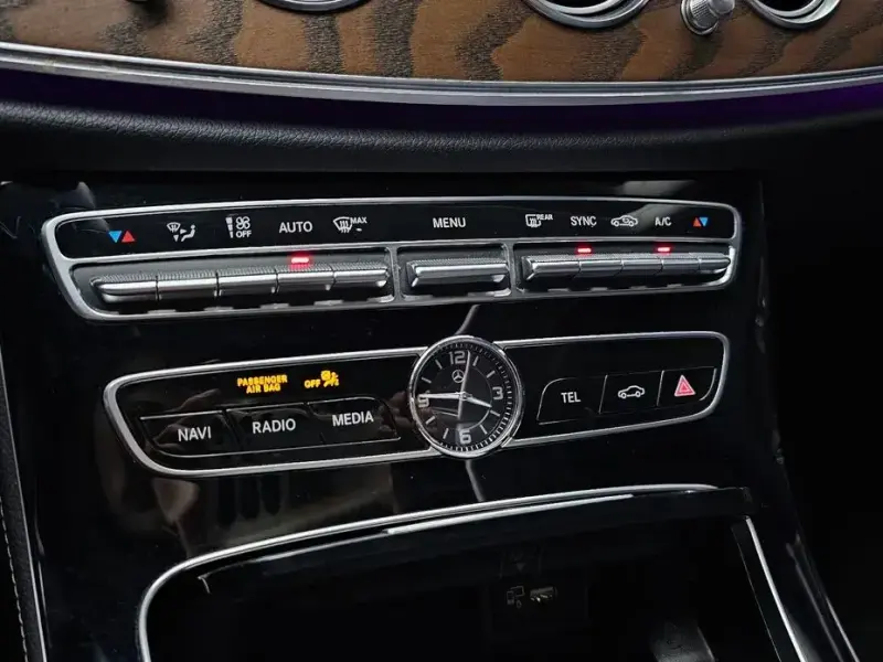 2020 Mercedes-Benz E-Класс с пробегом 103 958 км