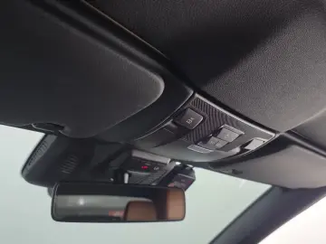2020 Mercedes-Benz E-Класс с пробегом 26 696 км