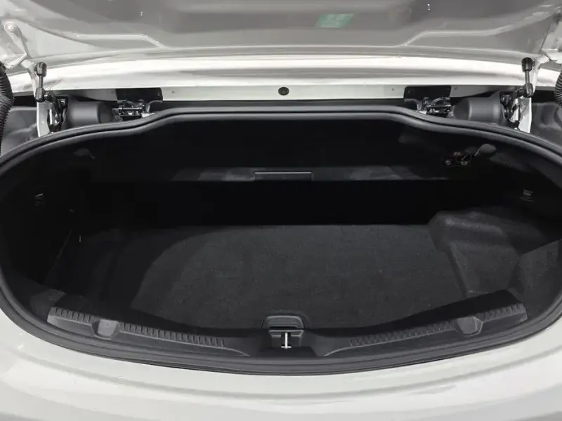 2020 Mercedes-Benz E-Класс с пробегом 26 696 км