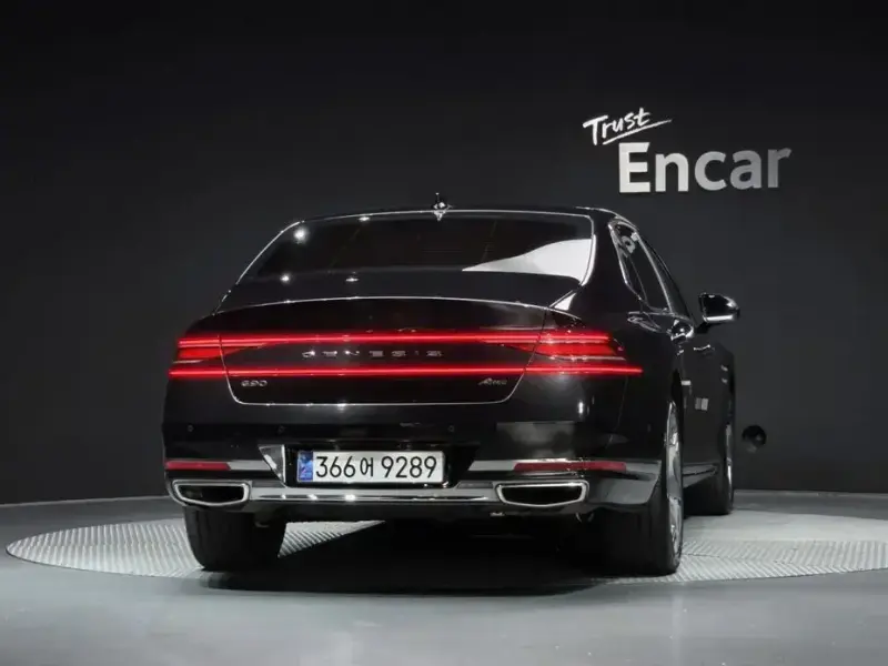 2023 Genesis G90 с пробегом 77 327 км
