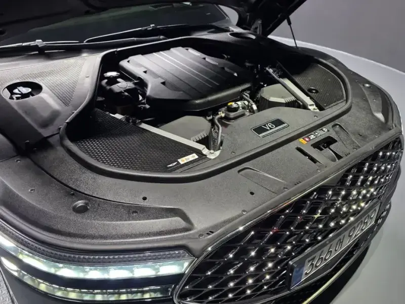 2023 Genesis G90 с пробегом 77 327 км