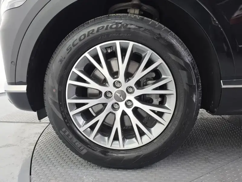 2023 Genesis GV80 с пробегом 59 647 км