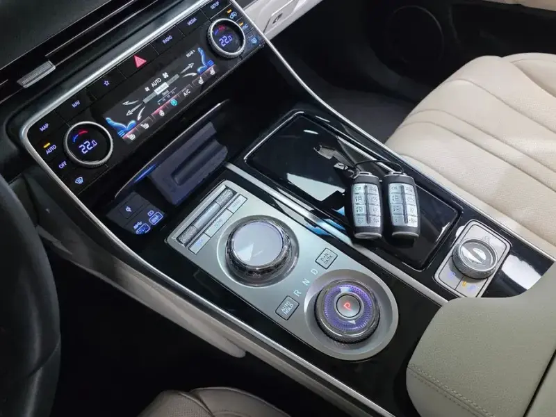 2023 Genesis GV80 с пробегом 59 647 км