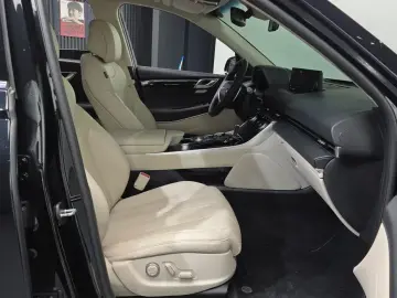 2023 Genesis GV80 с пробегом 59 647 км