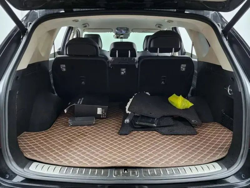 2023 Genesis GV80 с пробегом 18 290 км