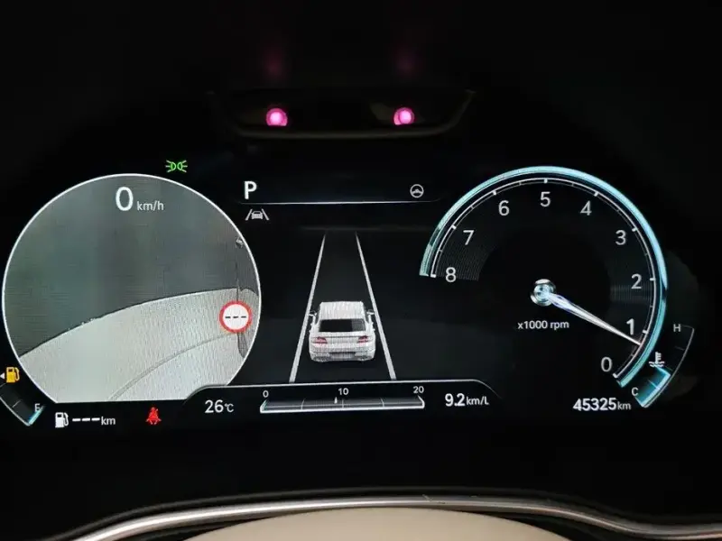 2023 Genesis GV80 с пробегом 45 325 км