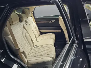 2023 Genesis GV80 с пробегом 45 325 км