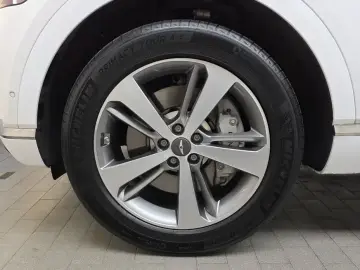 2023 Genesis GV80 с пробегом 57 767 км