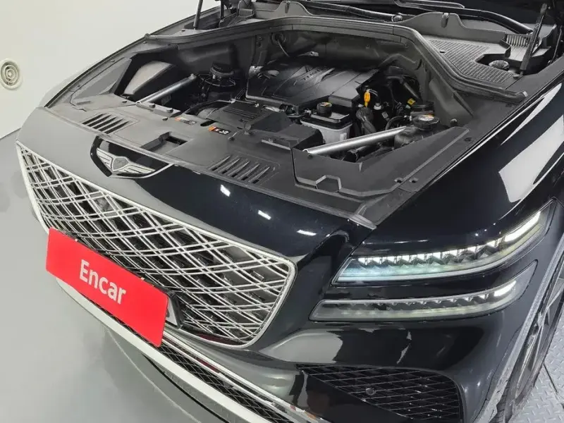 2023 Genesis GV80 с пробегом 35 973 км
