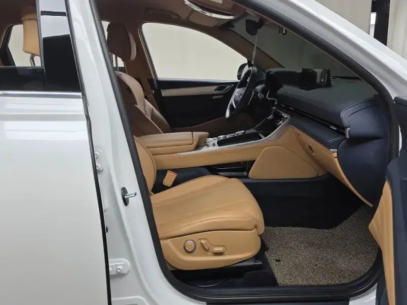 2023 Genesis GV80 с пробегом 57 767 км
