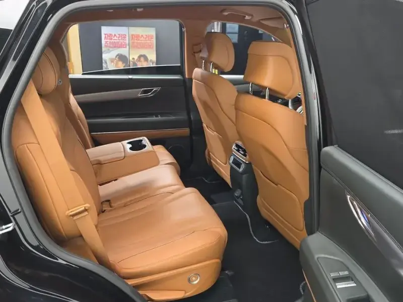 2023 Genesis GV80 с пробегом 35 973 км